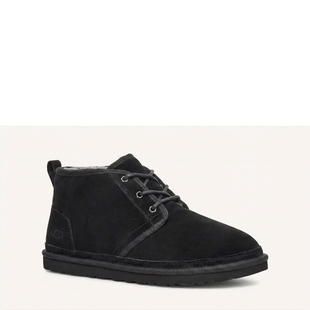 NEW UGG men's neumel chukka boot in black